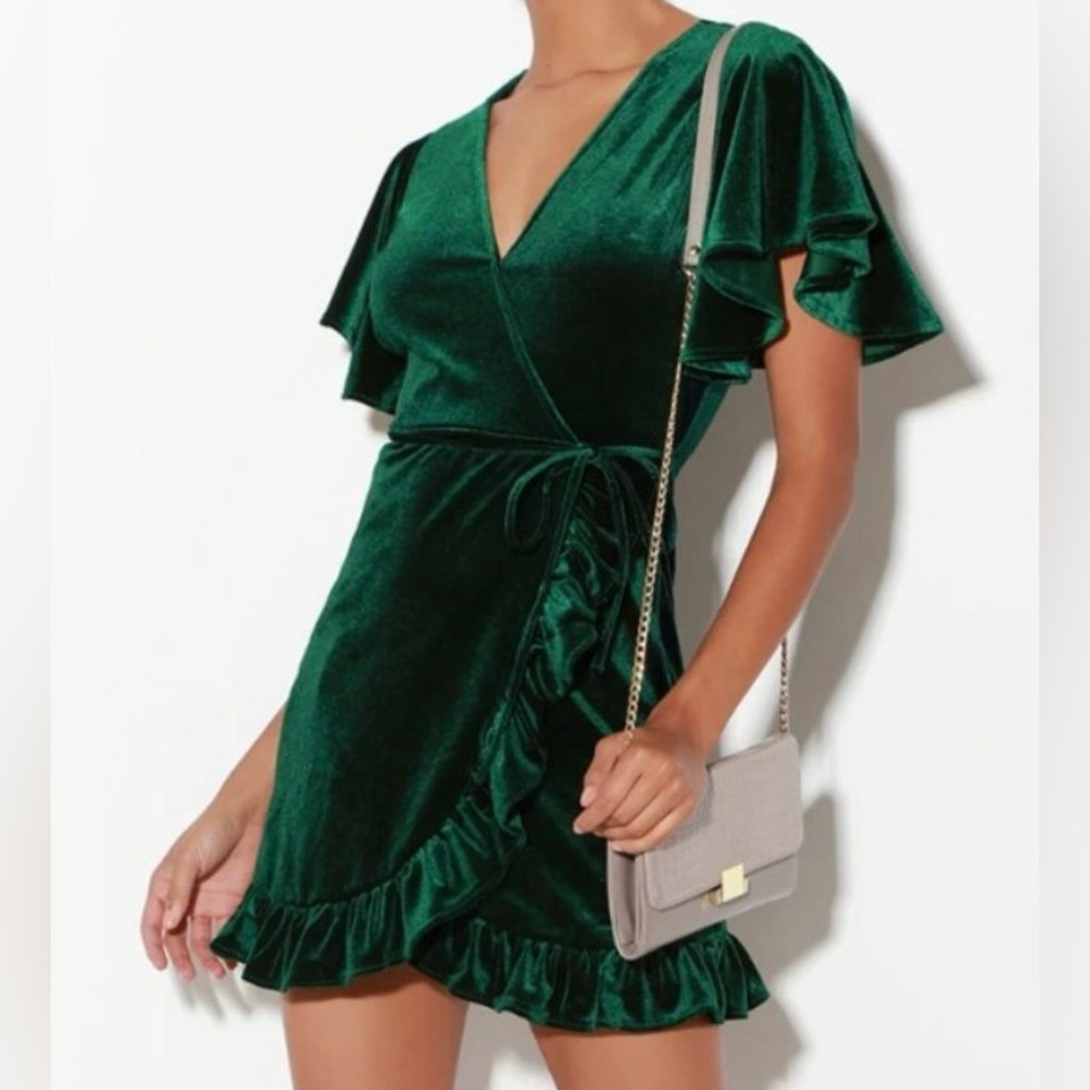Jack by BB Dakota Velvet Wrap Dress in Deep Green